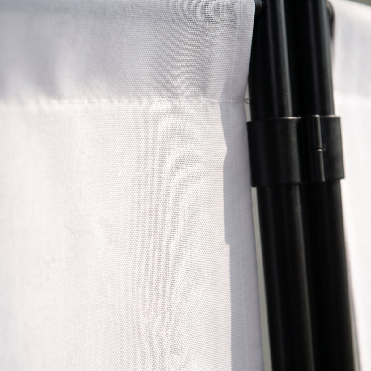 Paravent Blanc, gros plan sur la matière
